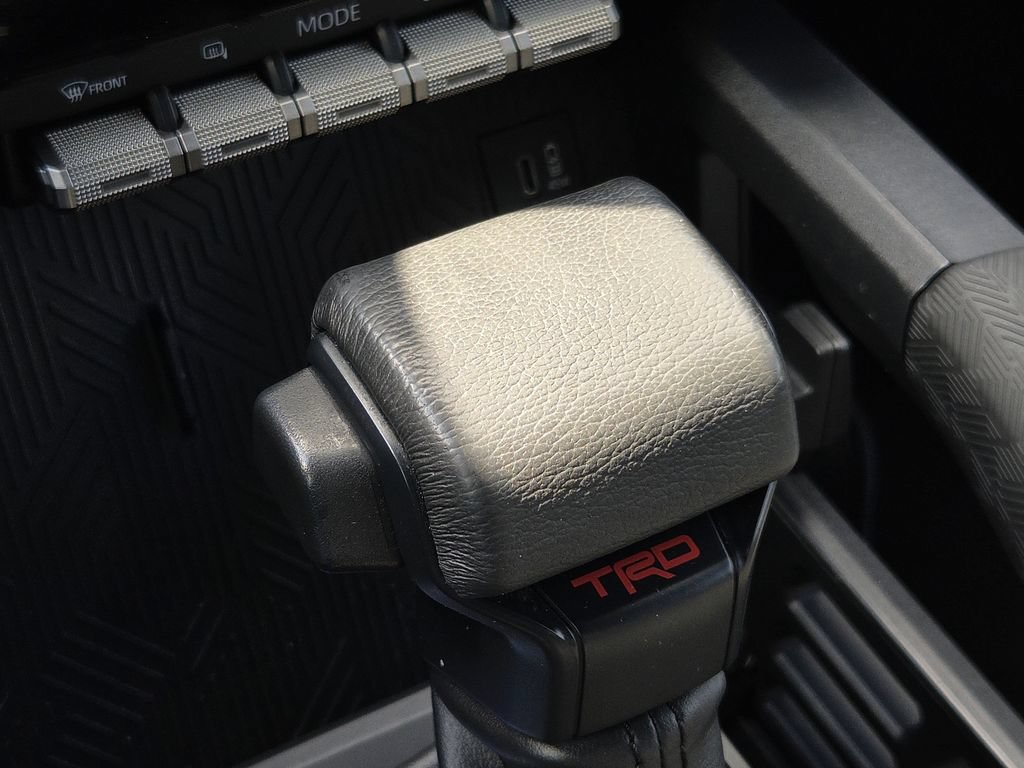 Used 2025 Toyota Tacoma TRD Sport AWD/4WD image 20