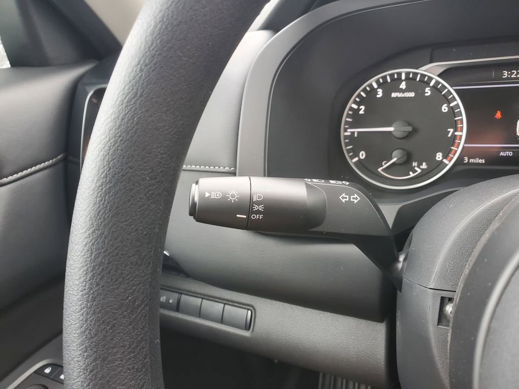 New 2025 Nissan Pathfinder S image 22