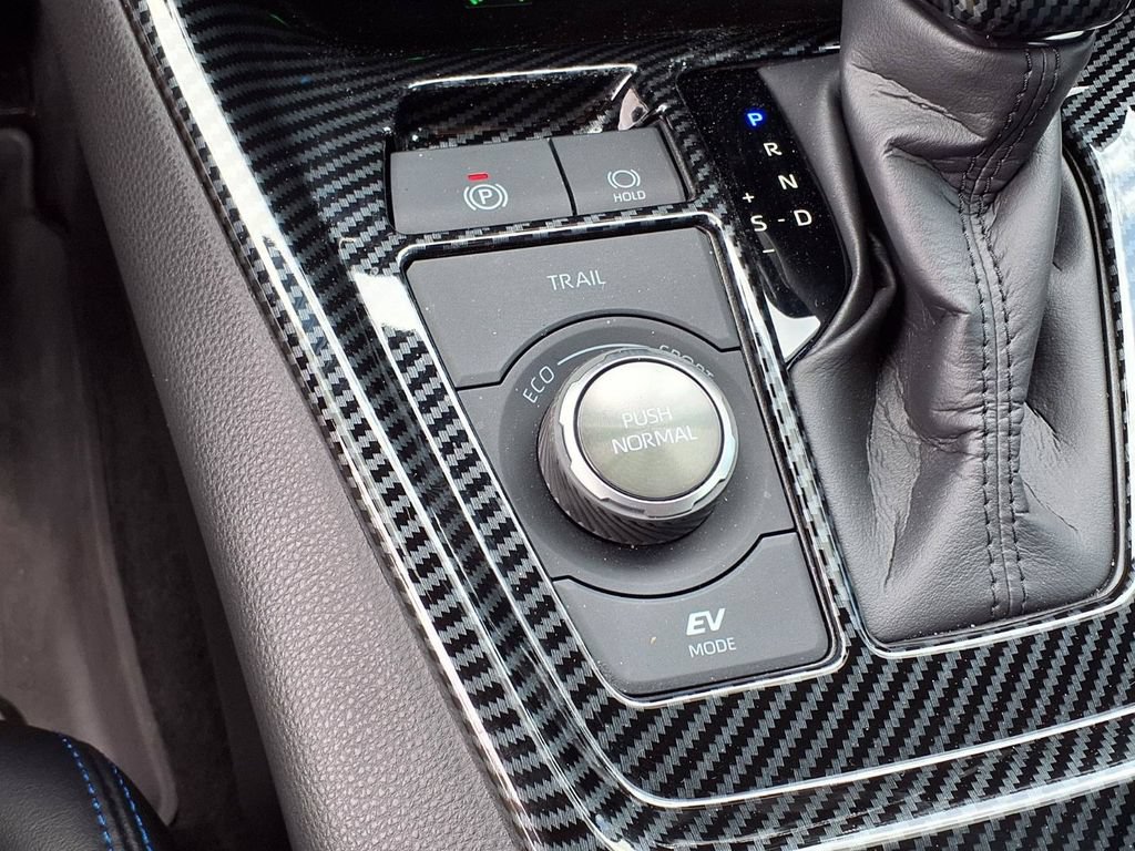Used 2024 Toyota RAV4 XSE w/ Weather Package AWD/4WD image 28