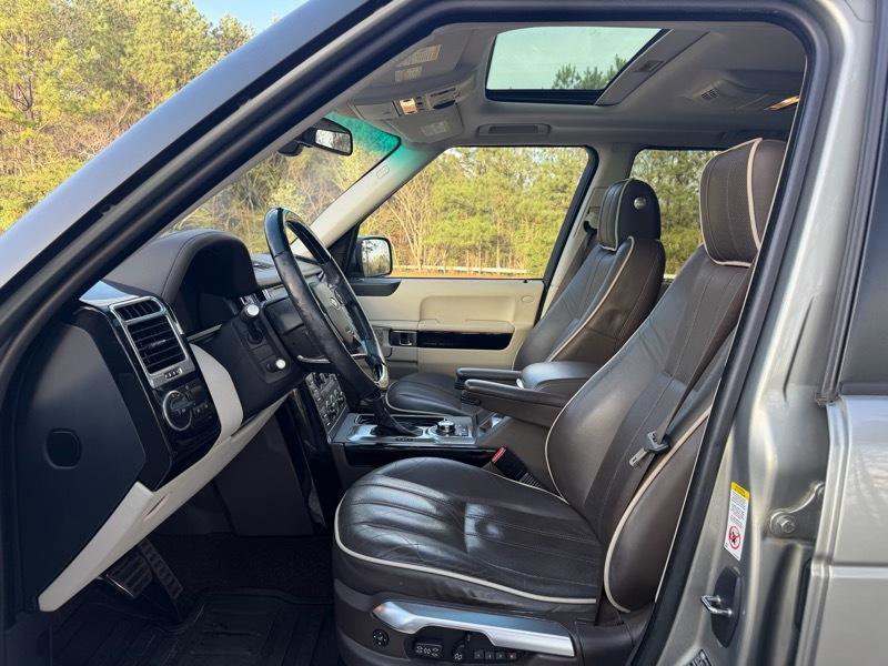 Used 2012 Land Rover Range Rover Supercharged image 18