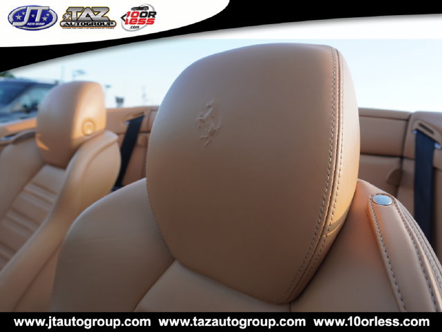 Used 2014 Ferrari California RWD image 26