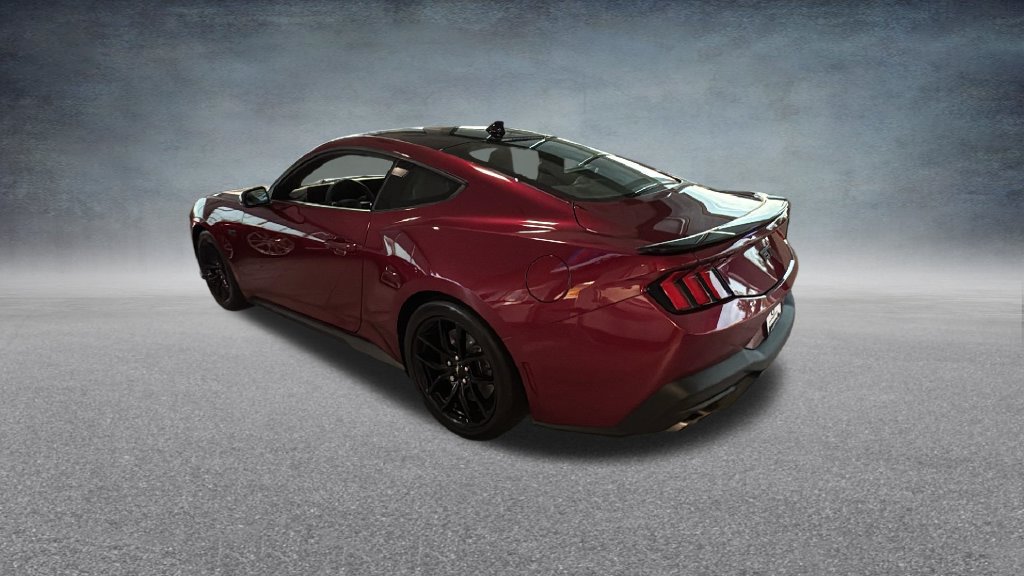 Used 2025 Ford Mustang GT Premium RWD image 9