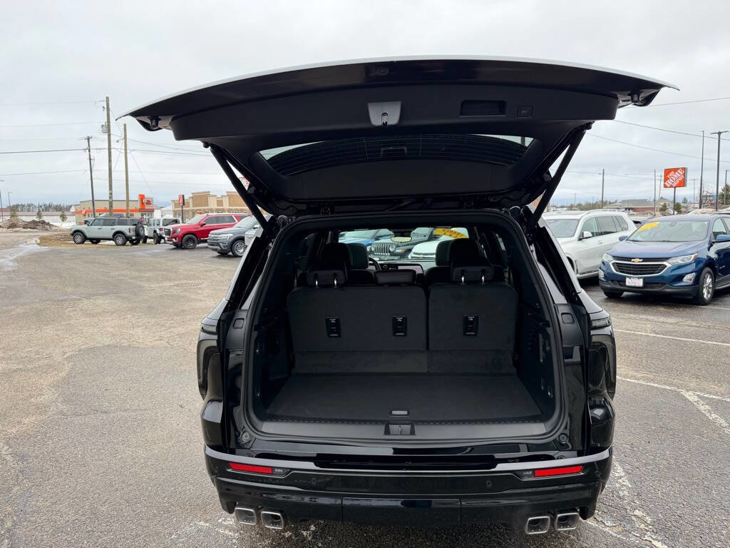 Used 2026 Chevrolet Traverse RS image 47