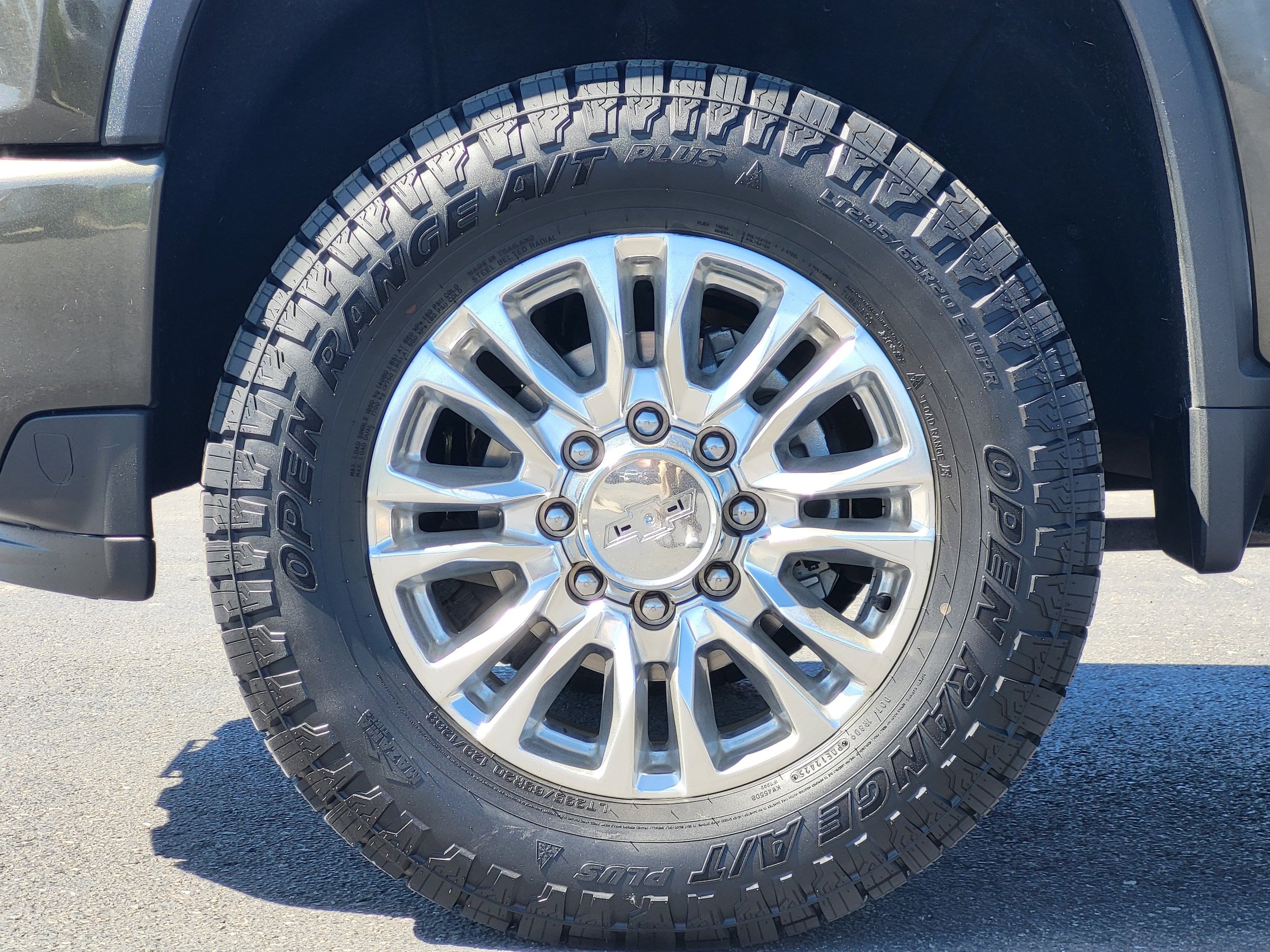 Used 2022 Chevrolet Silverado 3500 High Country w/ Z71 Off-Road Package AWD/4WD image 5