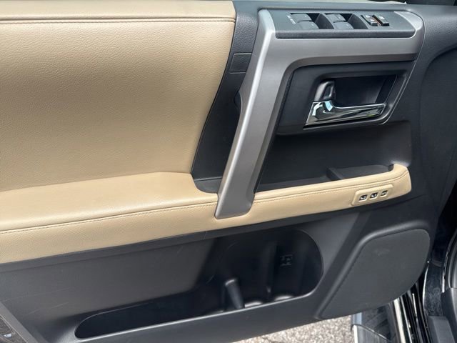 Used 2019 Toyota 4Runner Limited AWD/4WD image 26