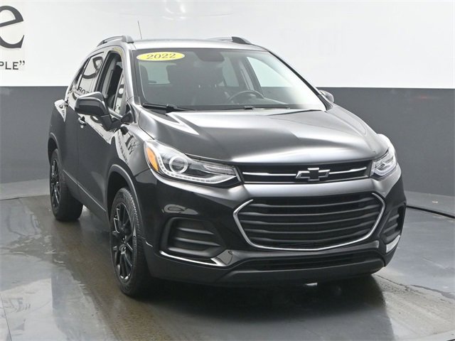 Used 2022 Chevrolet Trax LT w/ Midnight Edition image 50