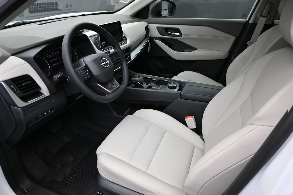New 2026 Nissan Rogue Dark Armor AWD/4WD image 19