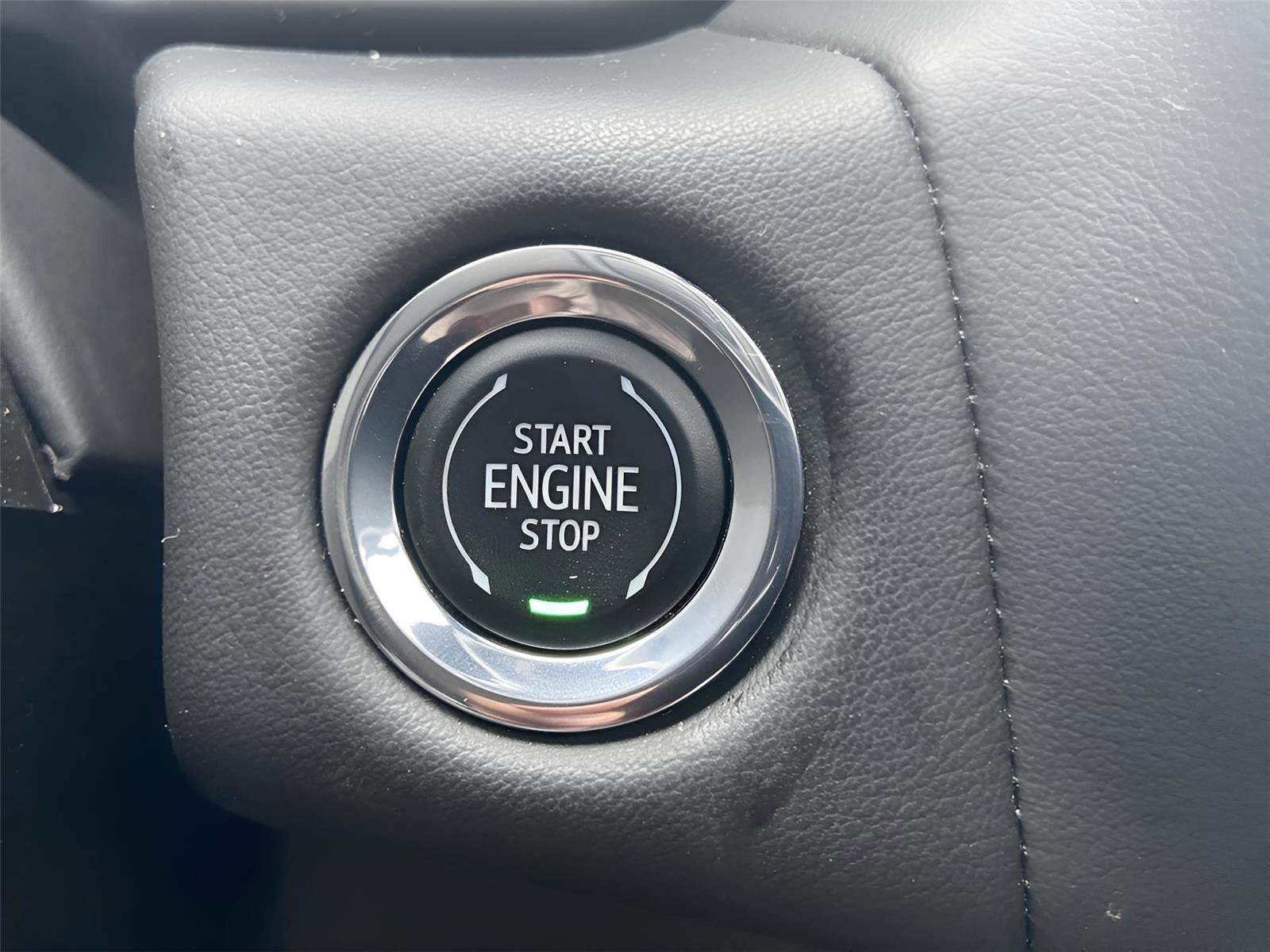 Used 2023 Chevrolet Tahoe RST image 28