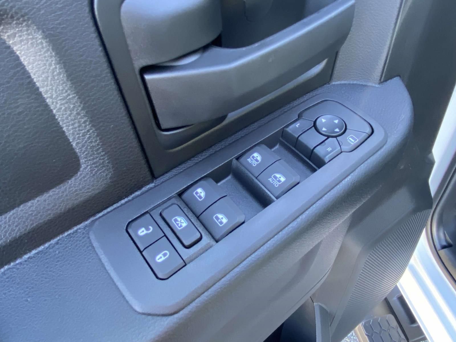 New 2026 RAM 2500 Tradesman image 17