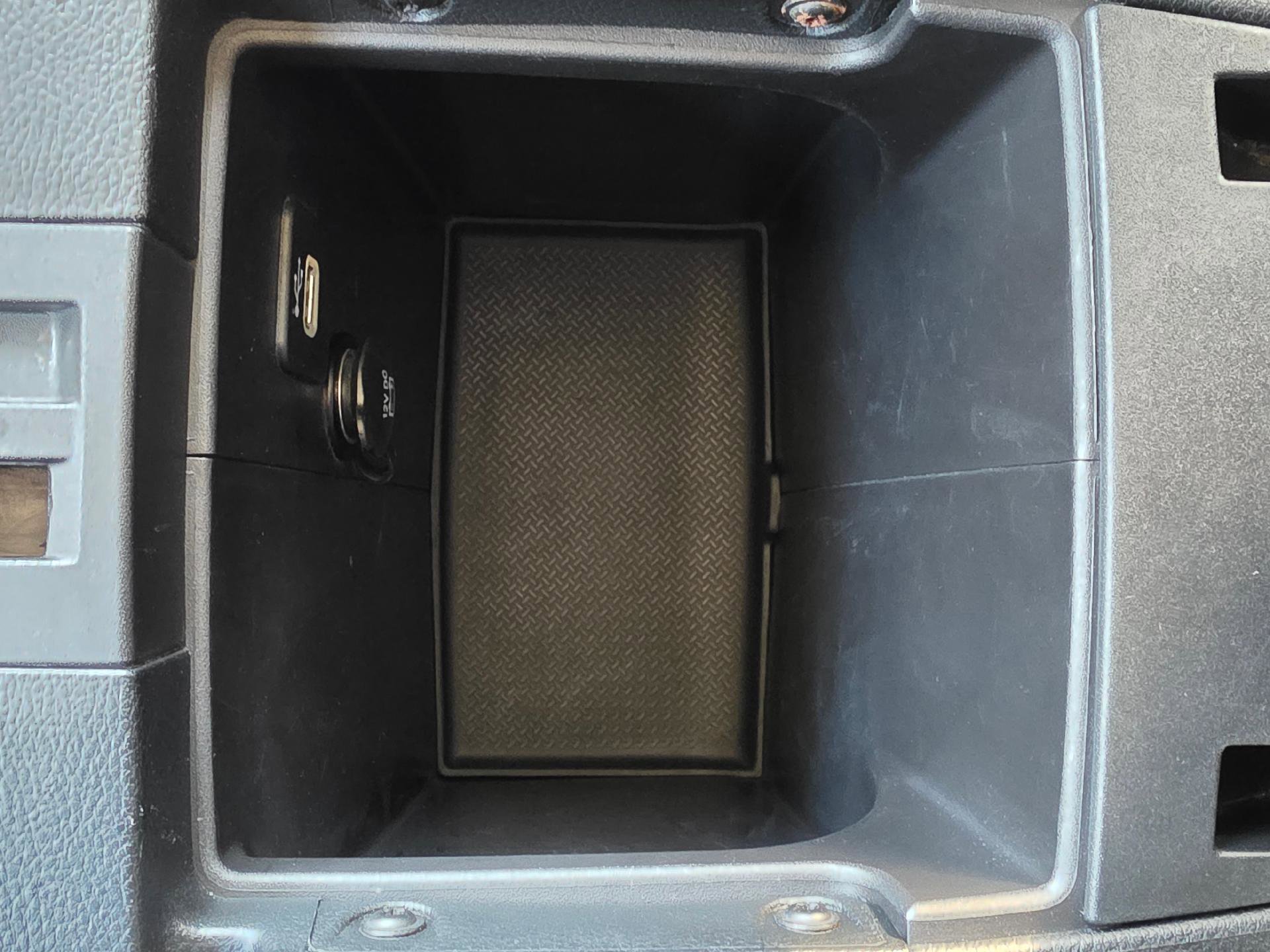 Used 2017 Jeep Wrangler Sport image 15