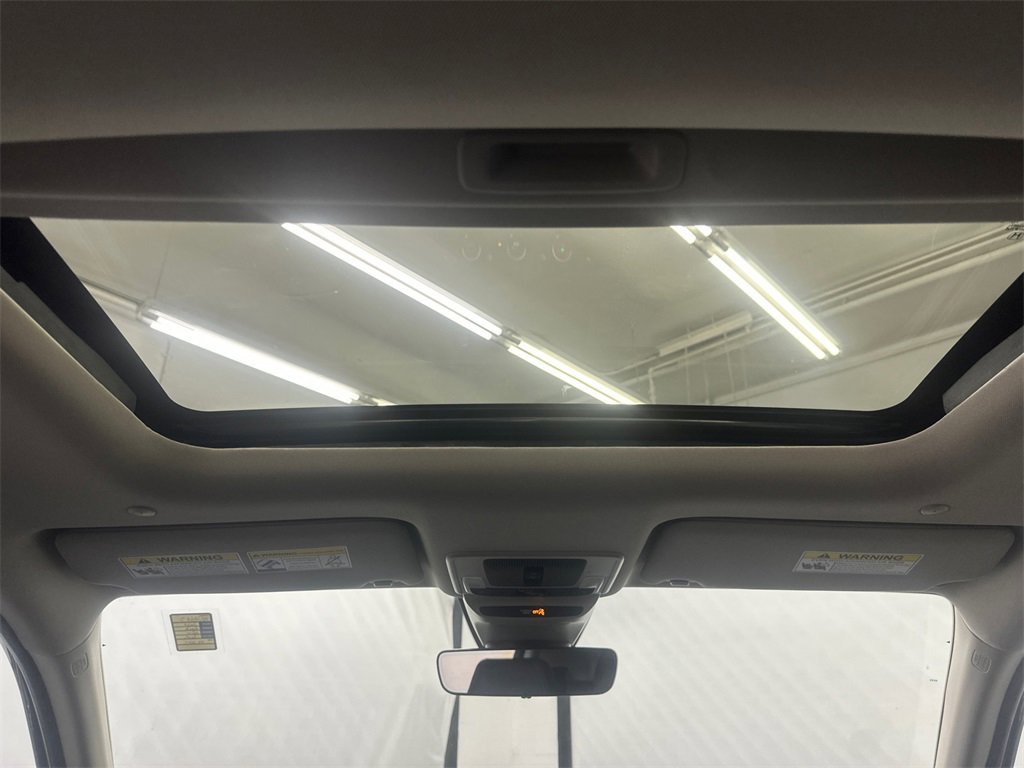 Used 2026 Honda HR-V EX-L image 22