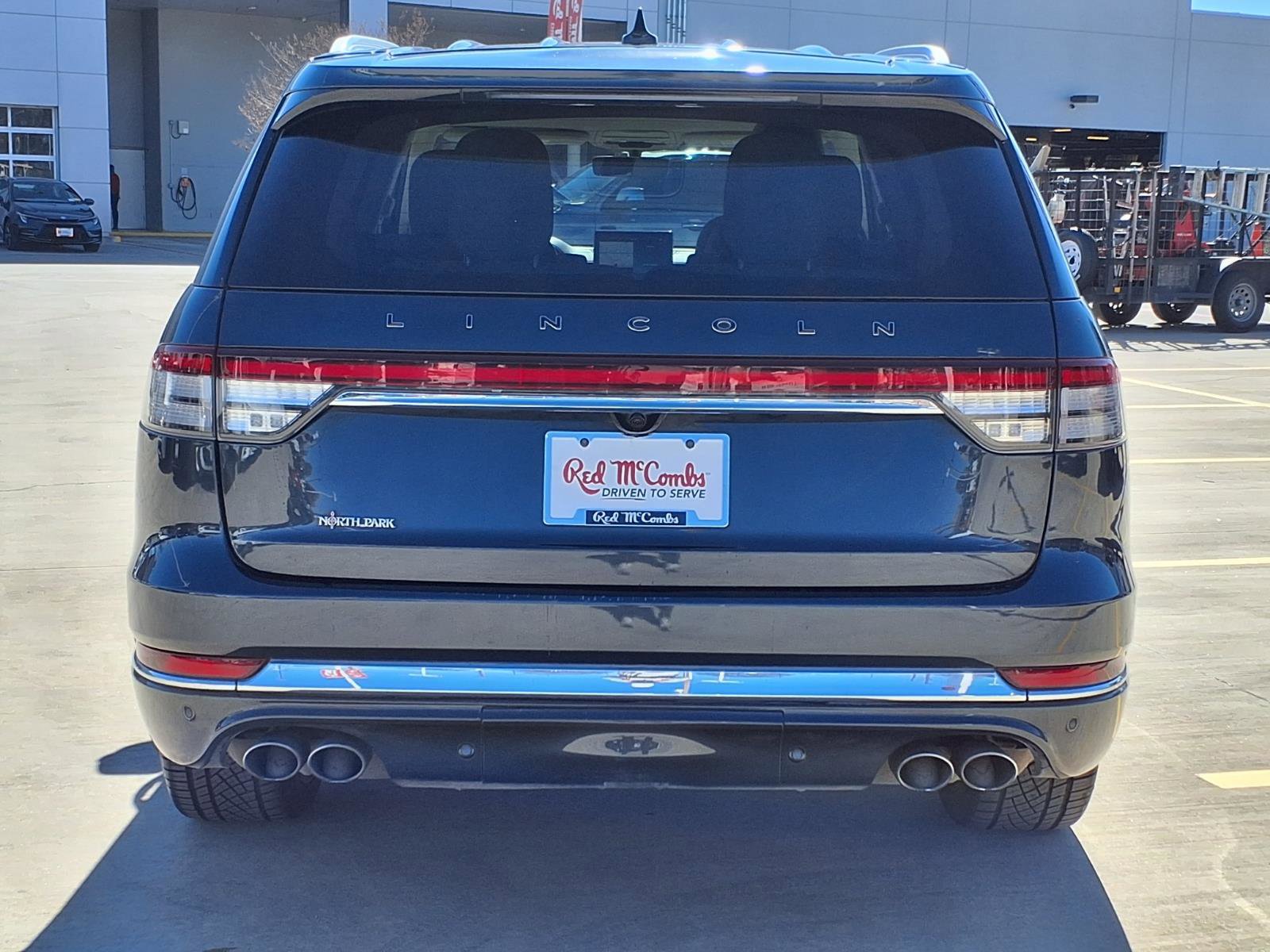 Used 2023 Lincoln Aviator Black Label w/ Class IV Trailer Tow Package AWD/4WD image 6