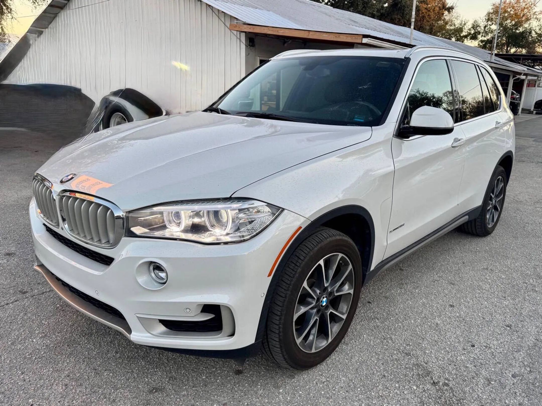 Used 2018 BMW X5 sDrive35i w/ M Sport Package image 11