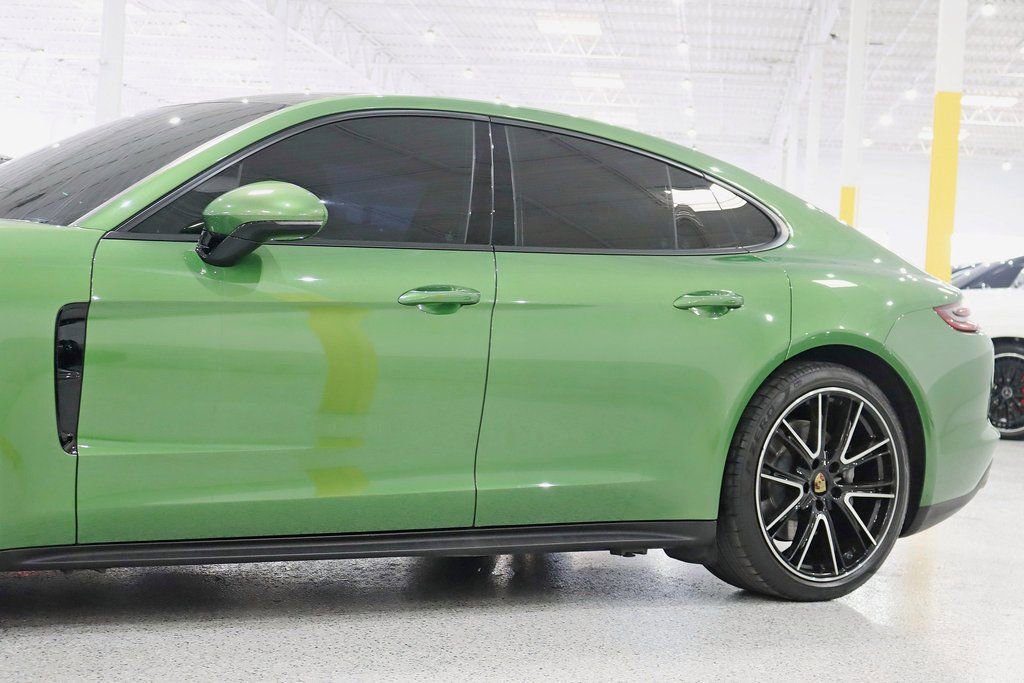 Used 2020 Porsche Panamera 4 image 3