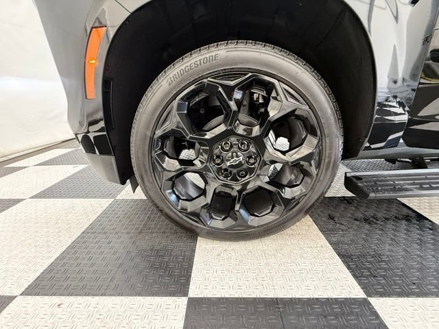 New 2026 Chevrolet Tahoe High Country AWD/4WD image 12