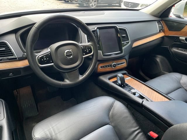 Certified 2023 Volvo XC90 B6 Plus w/ Protection Package Premier AWD/4WD image 18