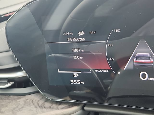 Used 2025 Audi Q5 Premium AWD/4WD image 21