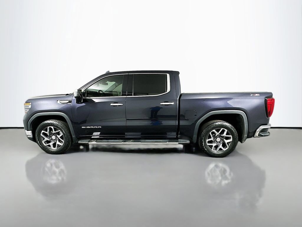 Used 2023 GMC Sierra 1500 SLT AWD/4WD image 8