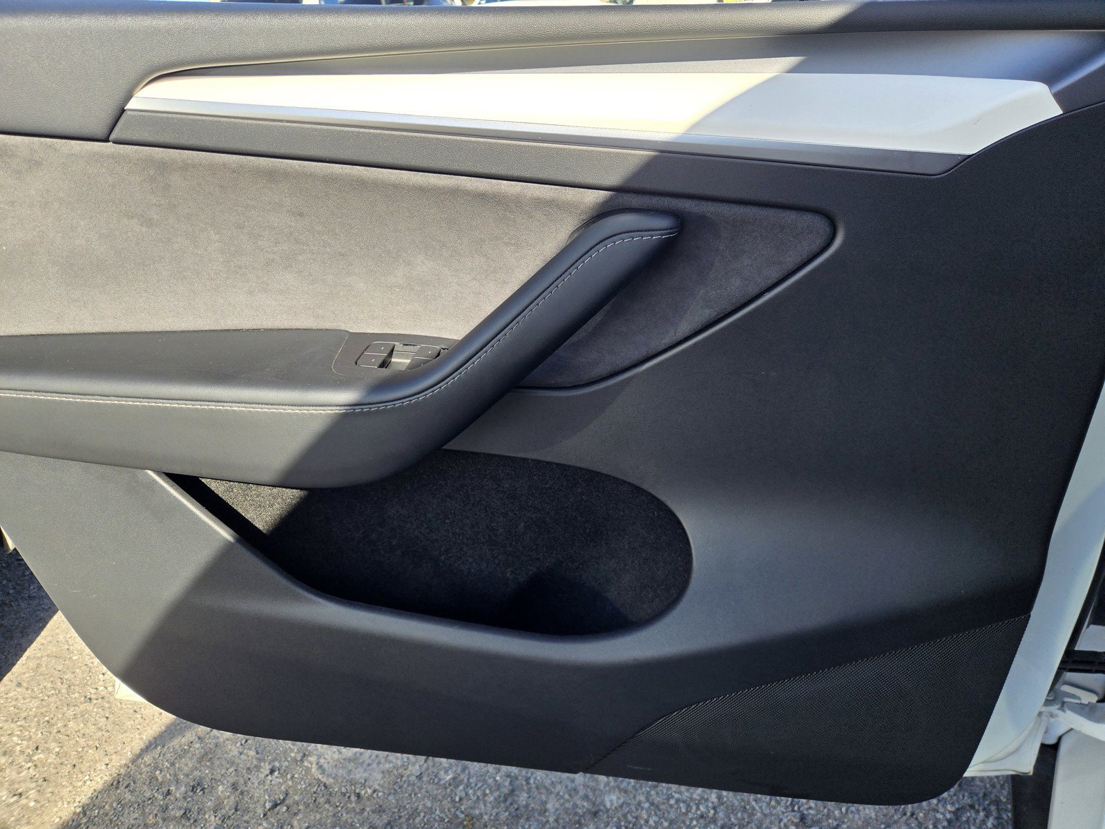 Used 2022 Tesla Model Y Performance AWD/4WD image 25