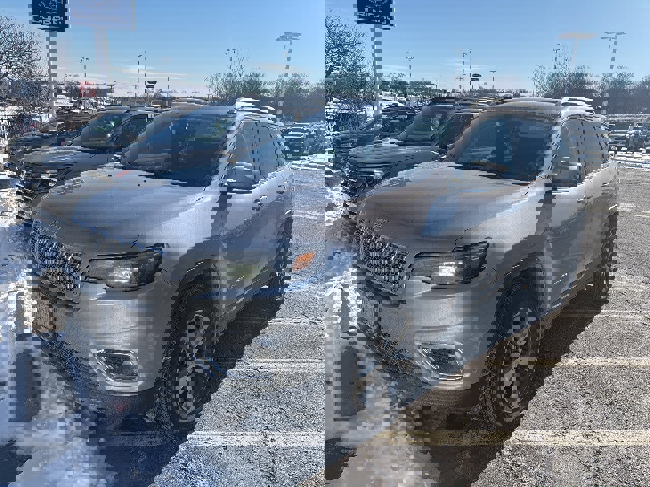 Used 2020 Jeep Cherokee Limited image 1