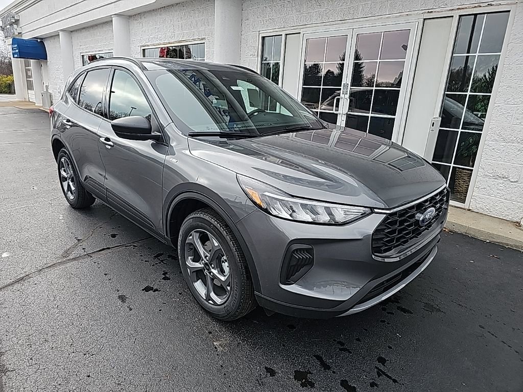New 2026 Ford Escape ST-Line w/ Cold Weather Package image 2