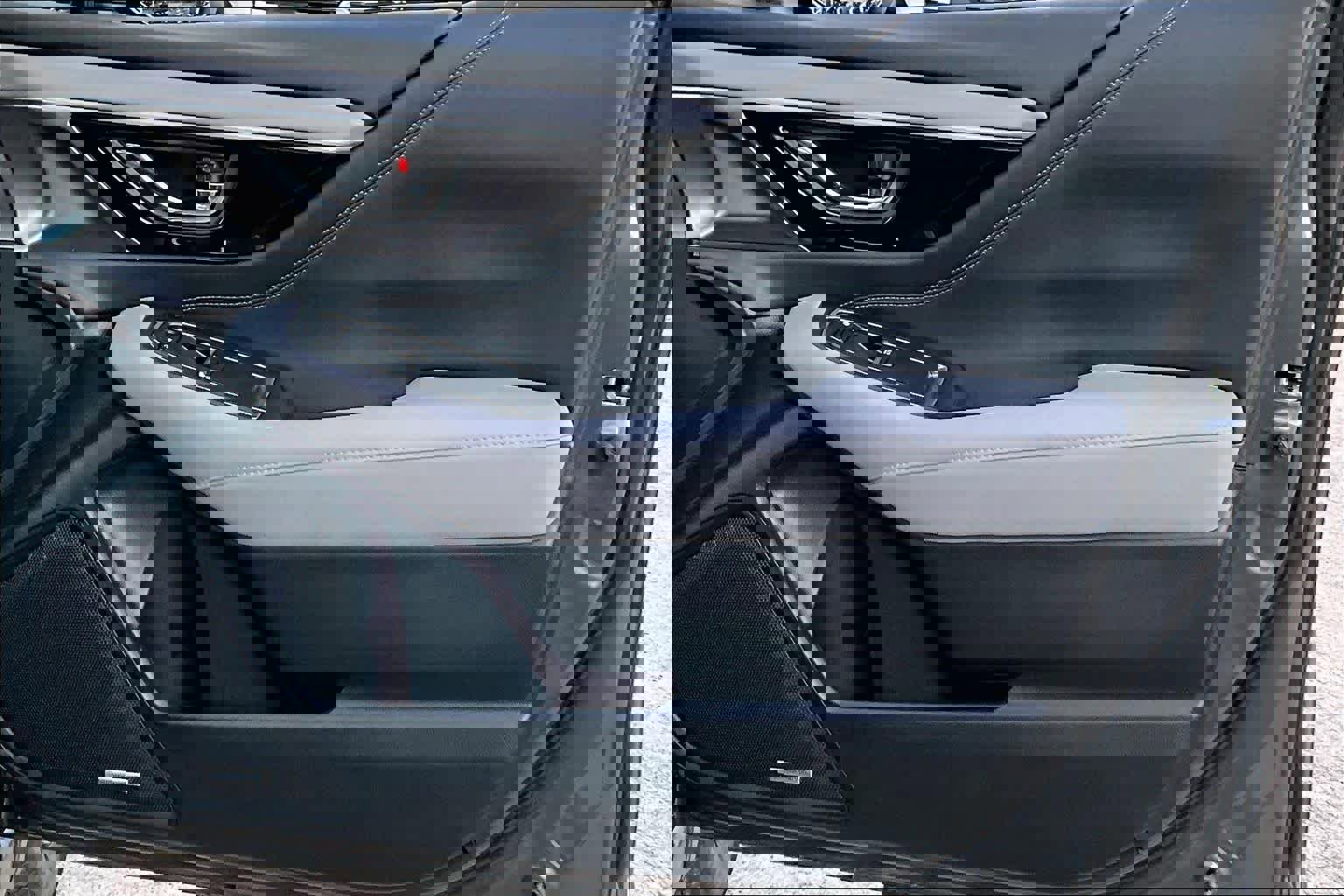 Used 2023 Subaru Outback Limited XT image 25