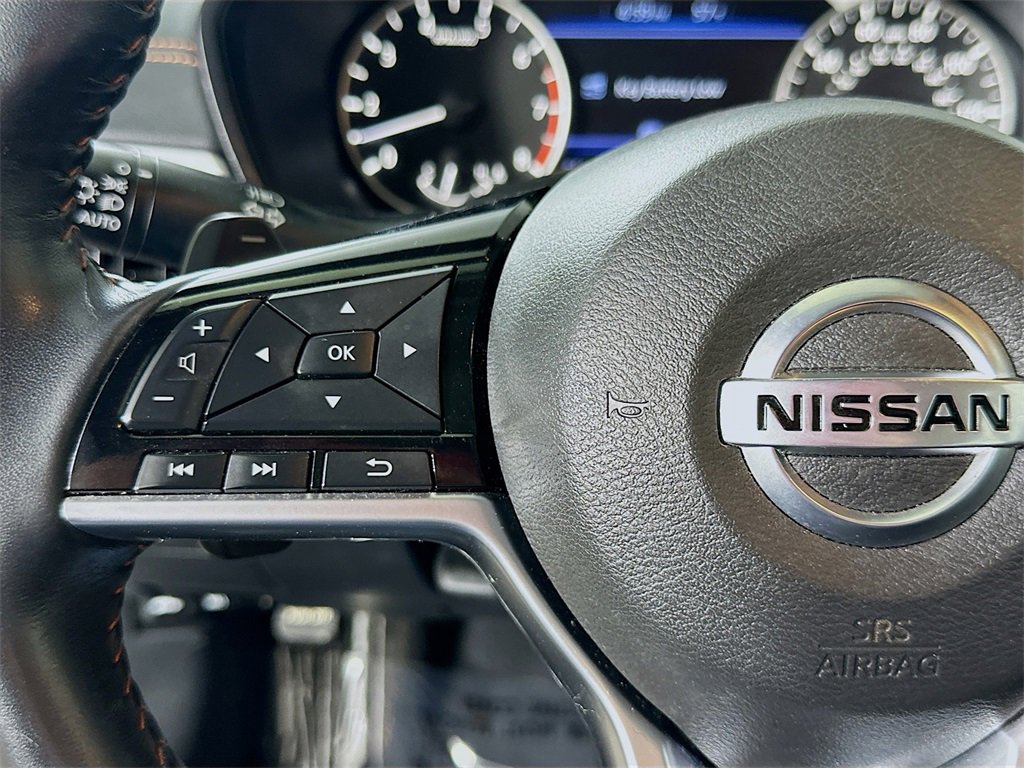 Used 2020 Nissan Altima 2.5 SR w/ Premium Package image 22