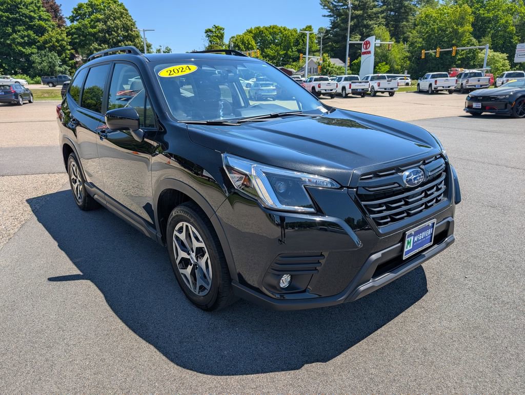 Used 2024 Subaru Forester Premium AWD/4WD image 8
