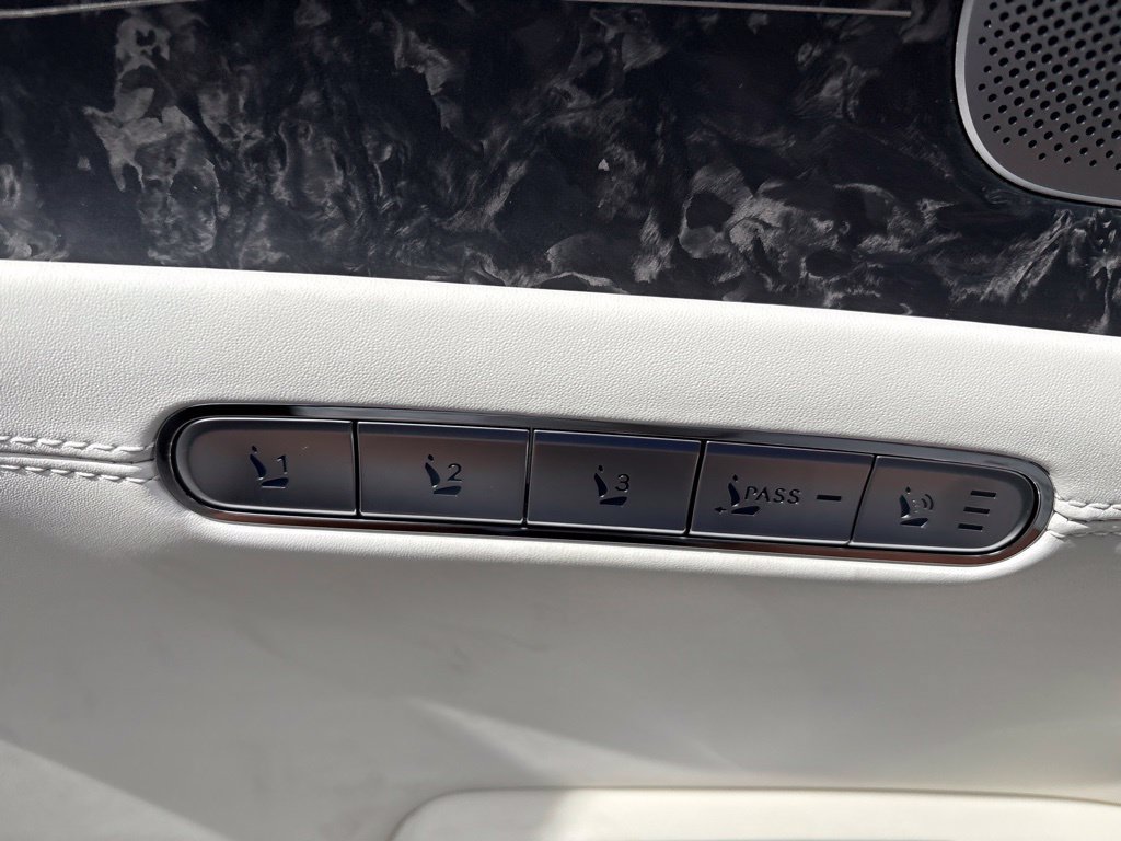 New 2026 Genesis G90 3.5T AWD/4WD image 14