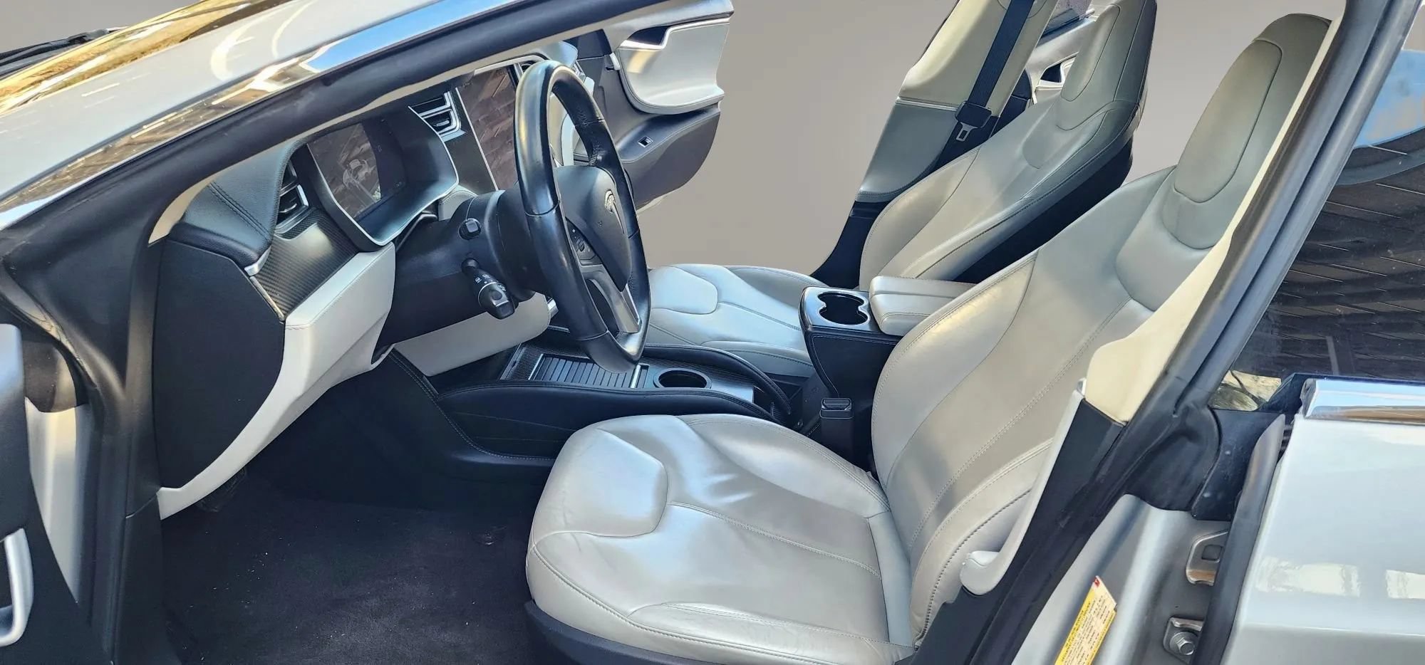Used 2014 Tesla Model S 60 RWD image 12