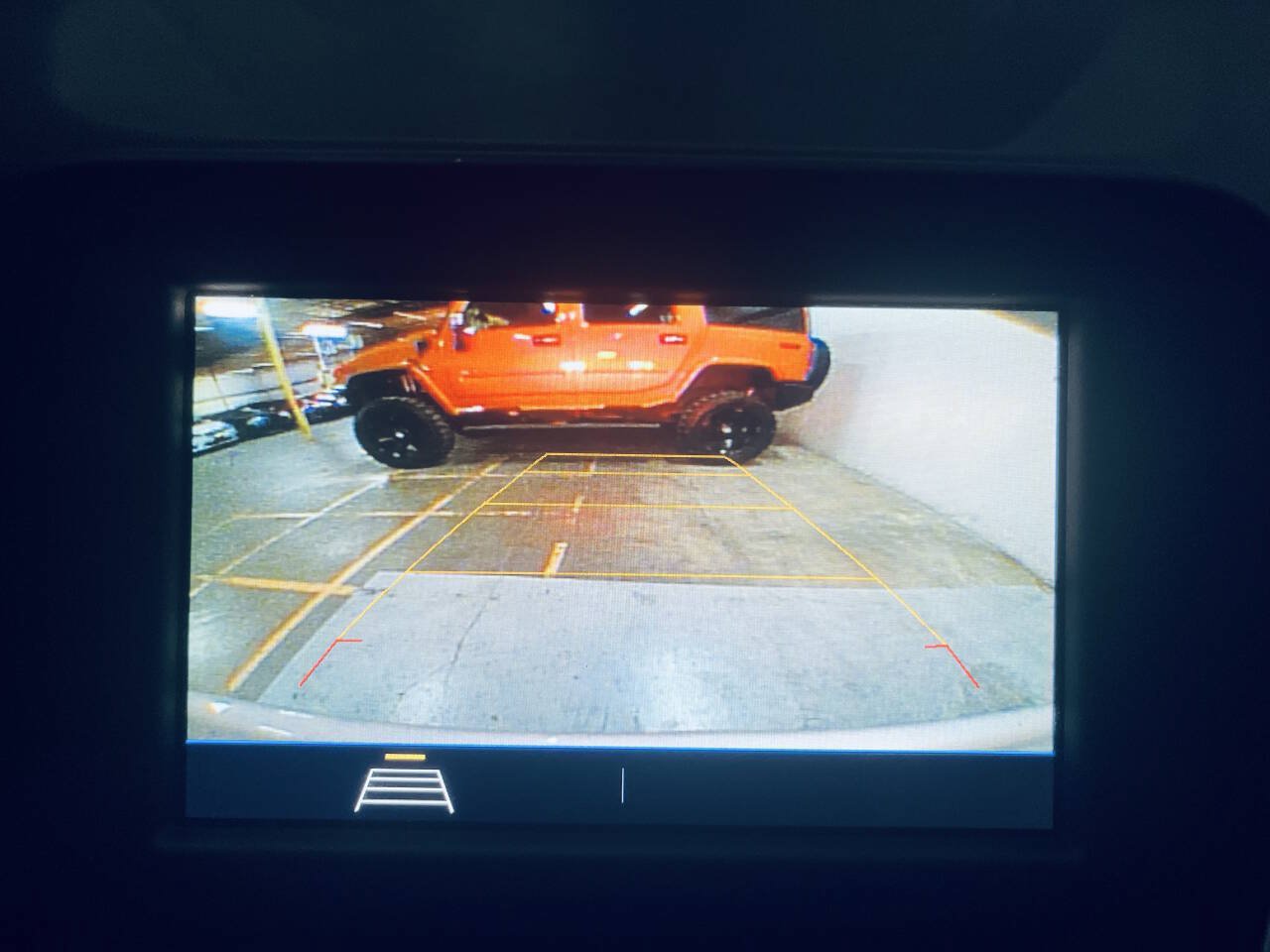 Used 2019 Chevrolet Equinox LT w/ Driver Convenience Package FWD image 32