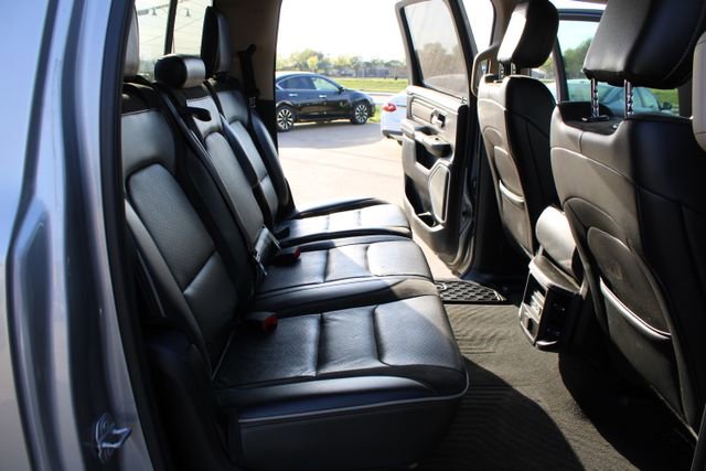Used 2019 RAM 1500 Laramie AWD/4WD image 50