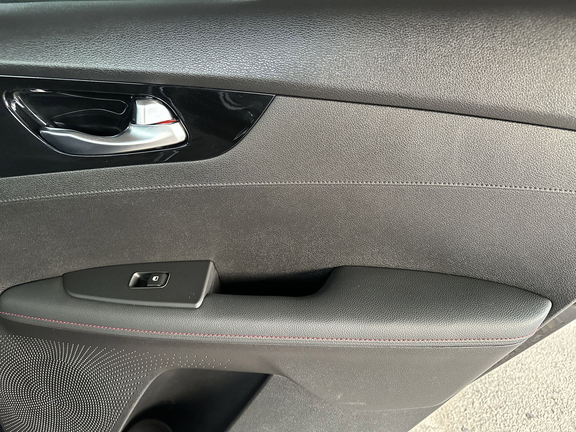 Certified 2024 Kia Forte GT w/ Option Group 015 image 28