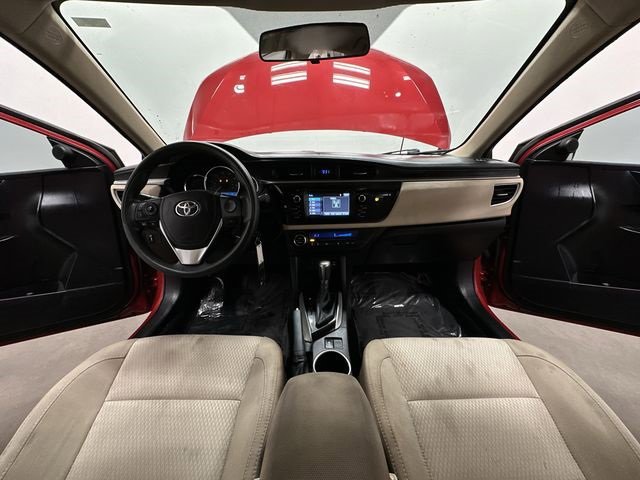 Used 2015 Toyota Corolla LE image 17