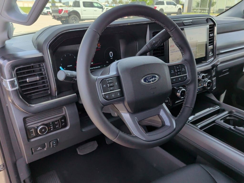 New 2026 Ford F250 Lariat w/ Chrome Package image 15