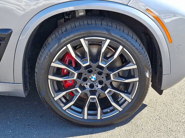 Used 2024 BMW X5 M60i w/ Parking Assistance Package AWD/4WD image 8