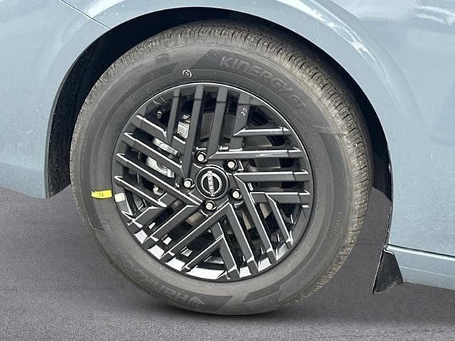 New 2026 Nissan Sentra SV w/ SV Convenience Package FWD image 9