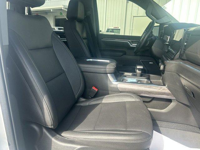 Used 2022 Chevrolet Silverado 1500 LTZ AWD/4WD image 11