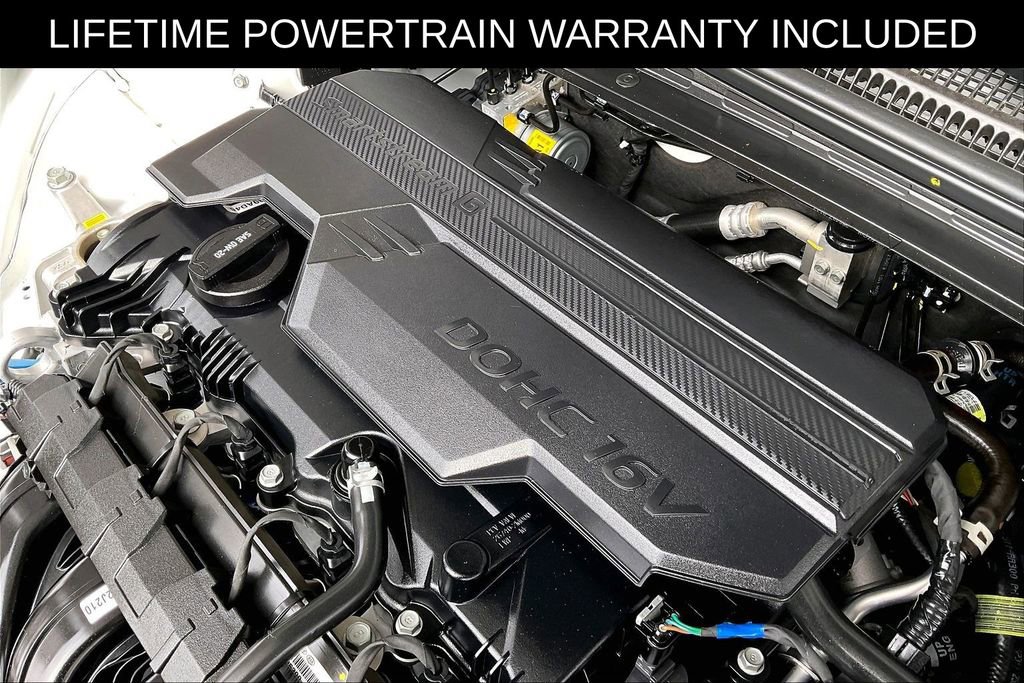 Used 2025 Hyundai Elantra Sport image 38