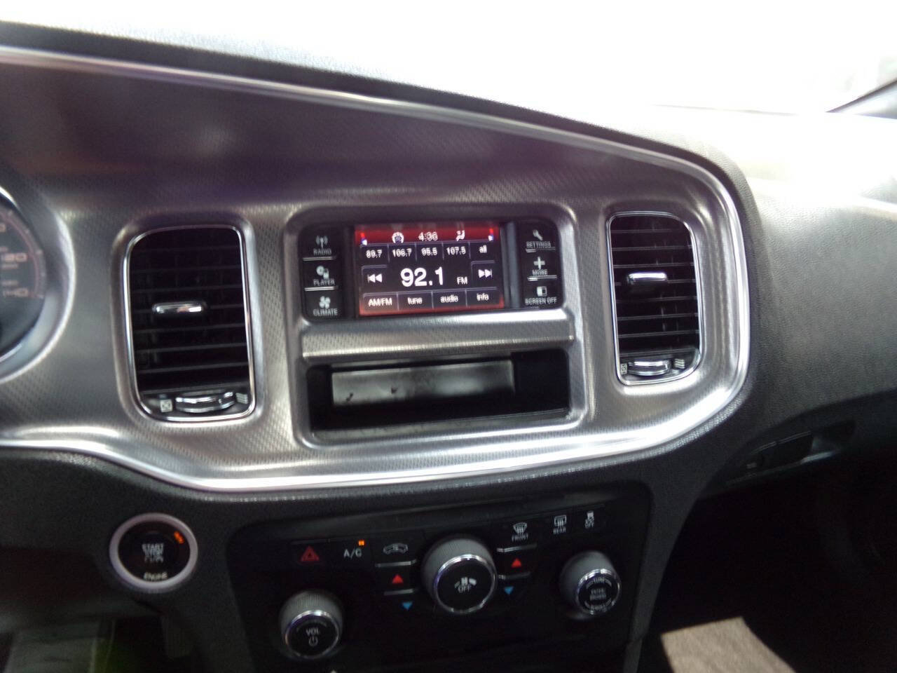 Used 2014 Dodge Charger SE RWD image 51