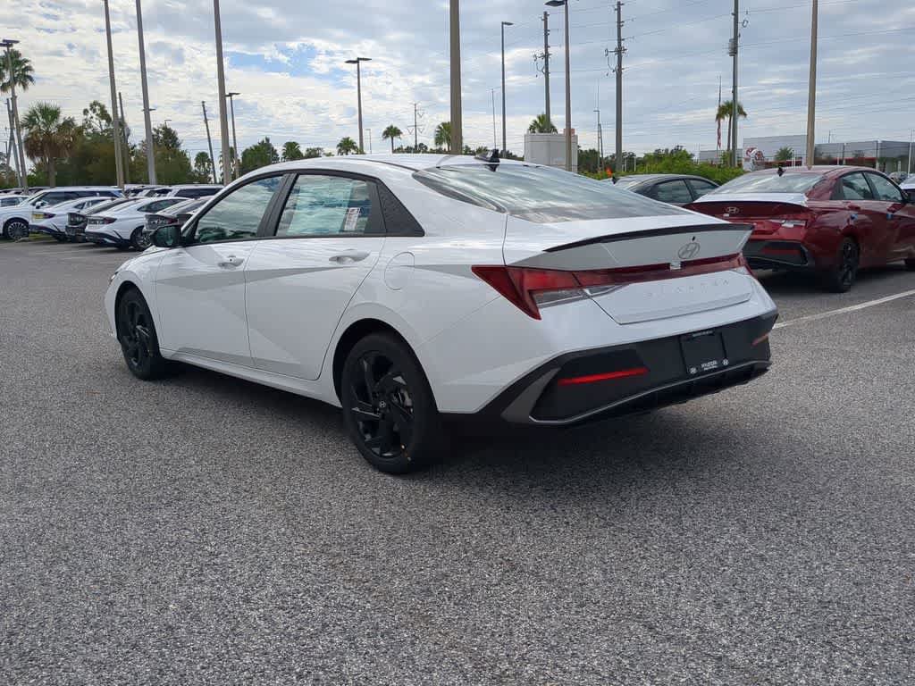 New 2026 Hyundai Elantra Sport FWD image 4