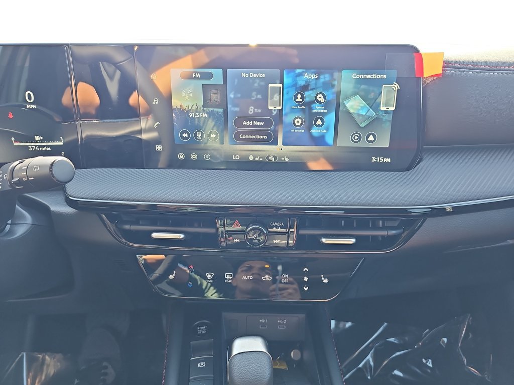 New 2027 Nissan Kicks SR w/ SR Premium Package FWD image 20
