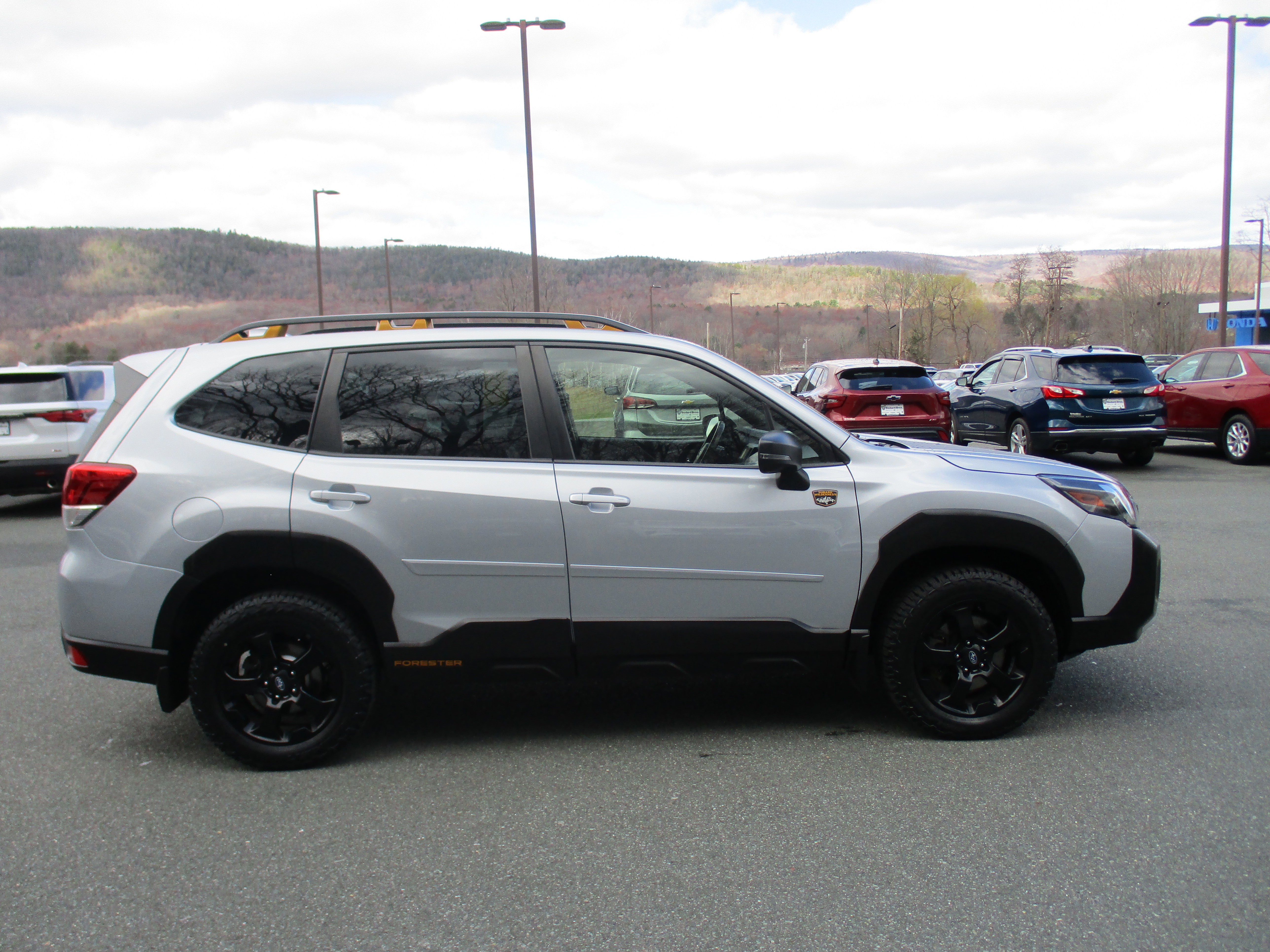 Used 2022 Subaru Forester Wilderness image 4
