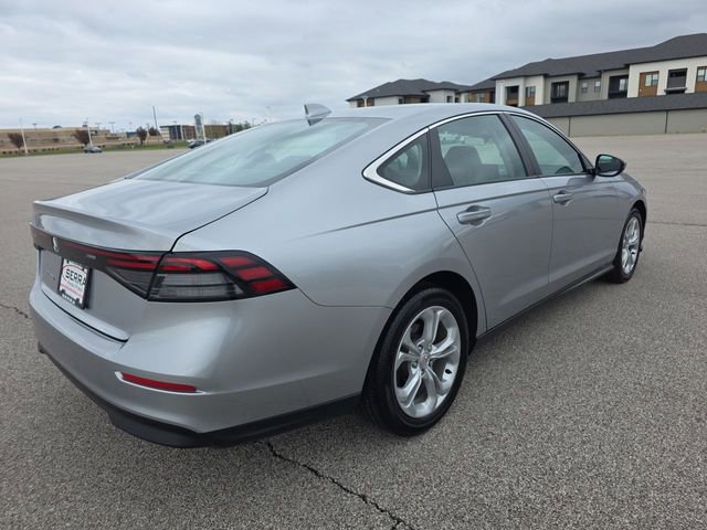 Used 2023 Honda Accord LX image 13