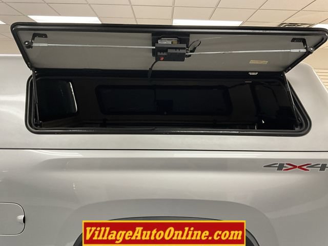 Used 2021 Chevrolet Silverado 2500 LT w/ Convenience Package AWD/4WD image 28