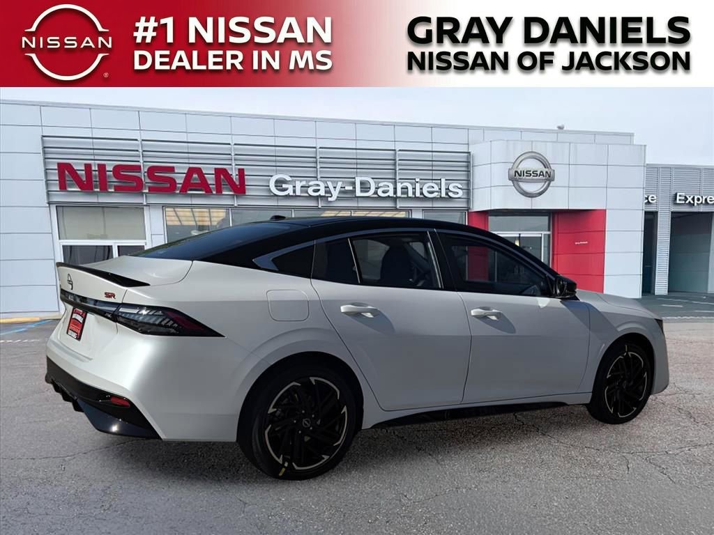 New 2026 Nissan Sentra SR image 2