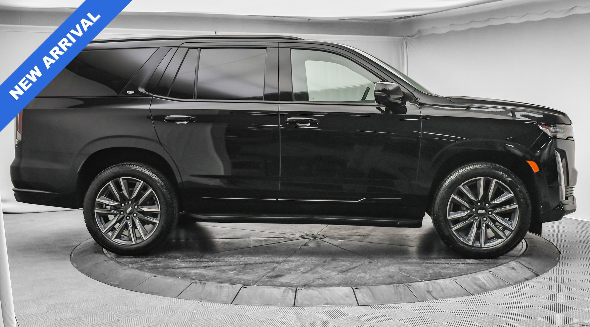 Used 2024 Cadillac Escalade Sport image 12