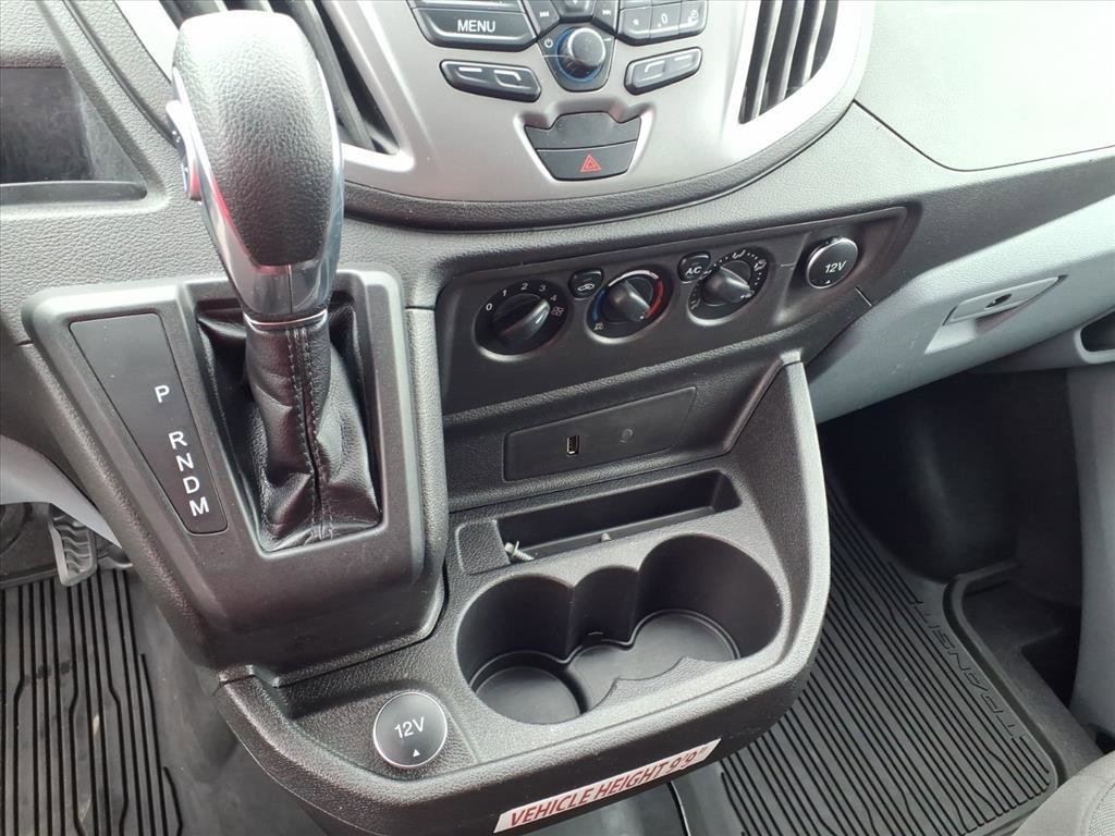 Used 2019 Ford Transit 150 XLT image 30