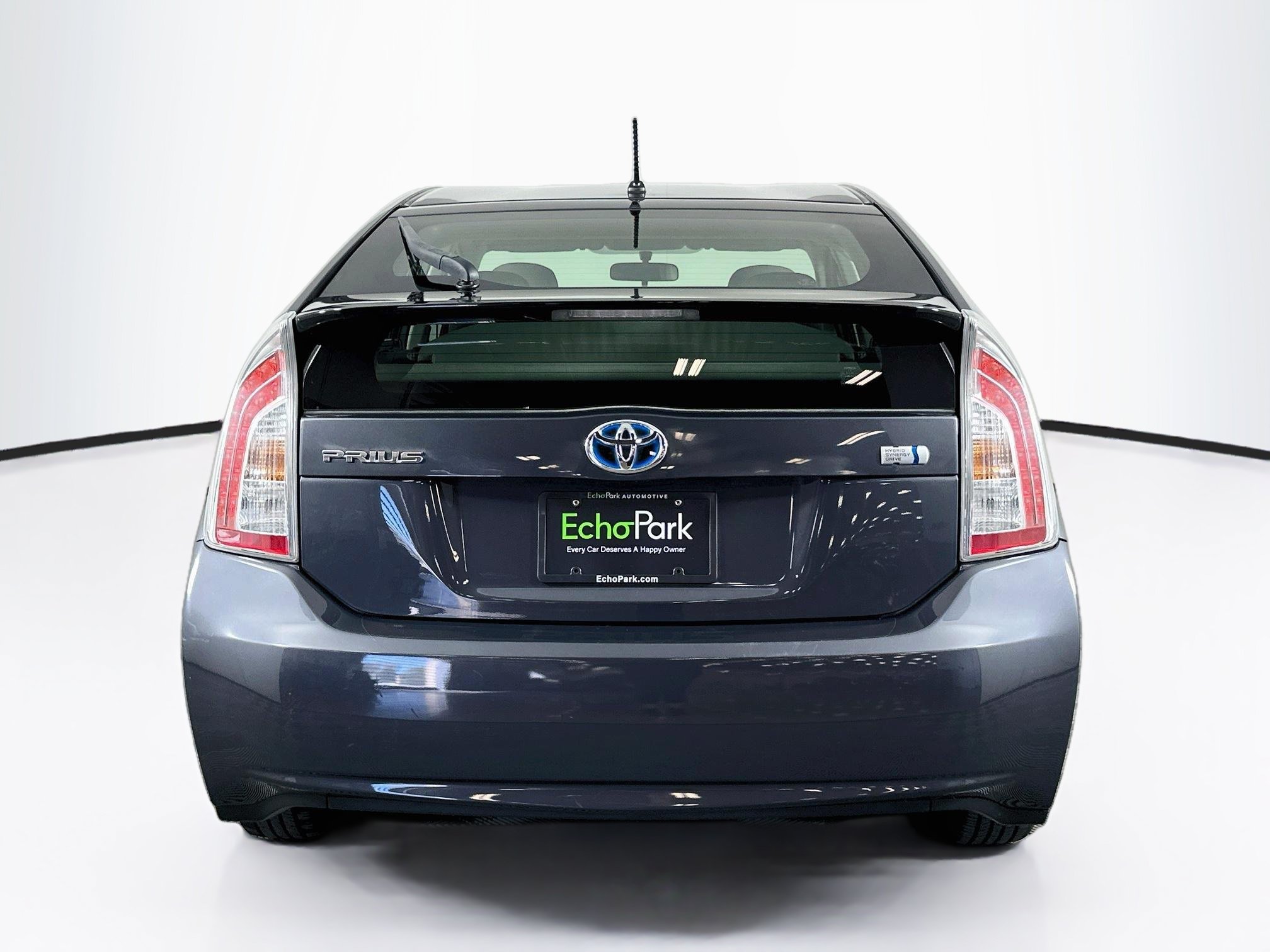 Used 2014 Toyota Prius Two FWD image 7