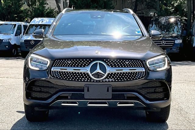Certified 2022 Mercedes-Benz GLC 300 4MATIC image 2